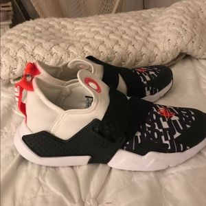 NIKE Huarache Extreme shoes